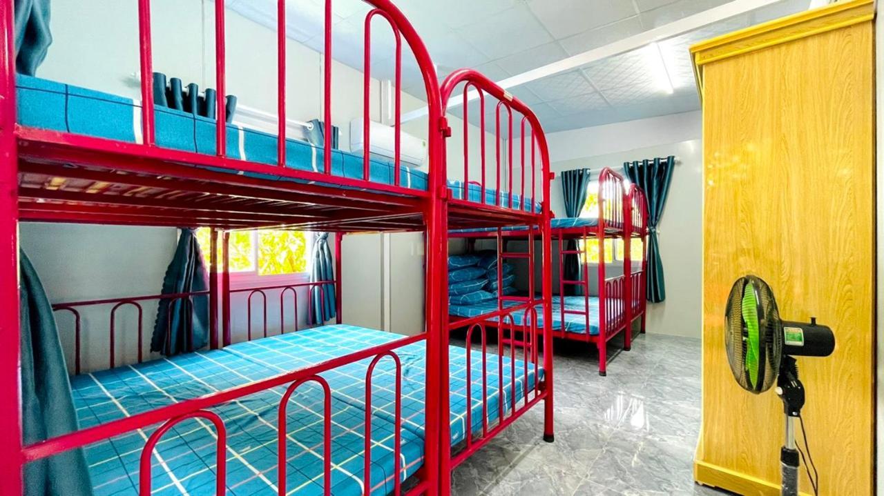 Thanh Nhi Homestay Cam Ranh Exterior foto