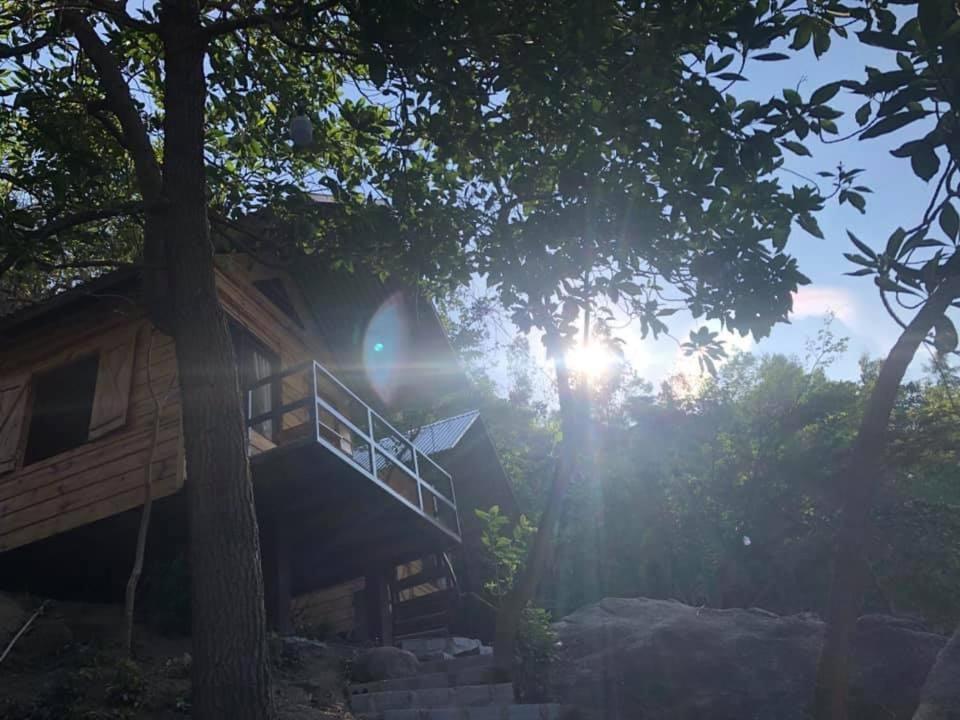 Thanh Nhi Homestay Cam Ranh Exterior foto
