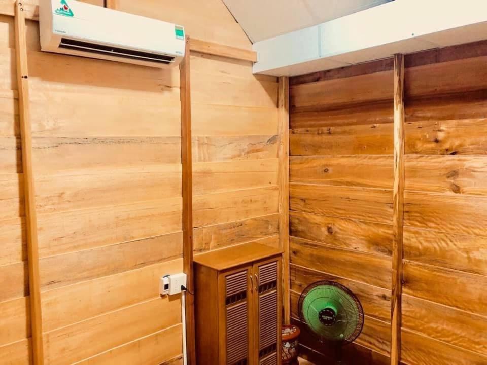 Thanh Nhi Homestay Cam Ranh Exterior foto